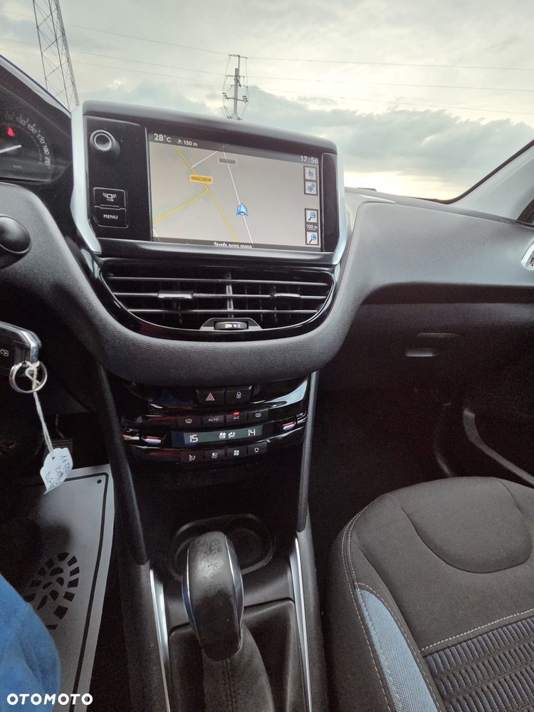 Peugeot 208 e-HDi FAP 92 Stop&Start Allure - 22
