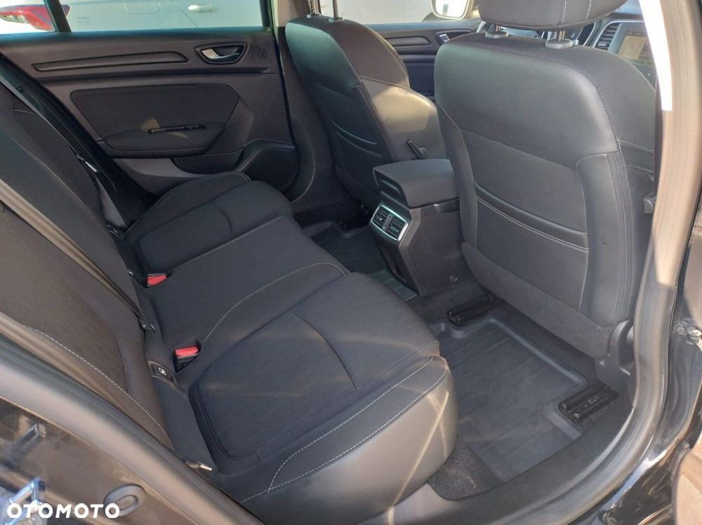 Renault Megane - 12