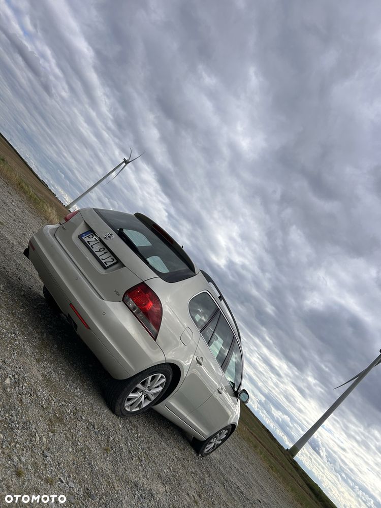 Volkswagen Golf - 5