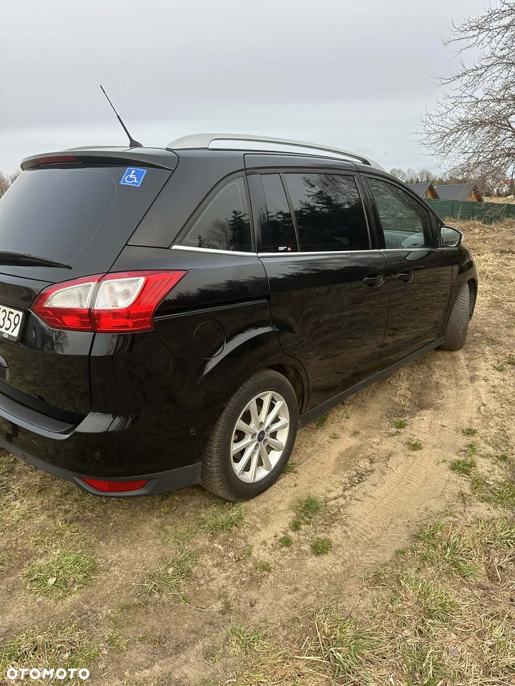Ford Grand C-MAX - 4