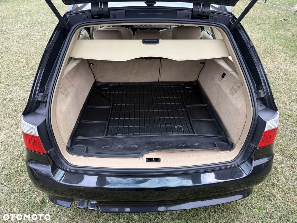 BMW Seria 5 530i - 10