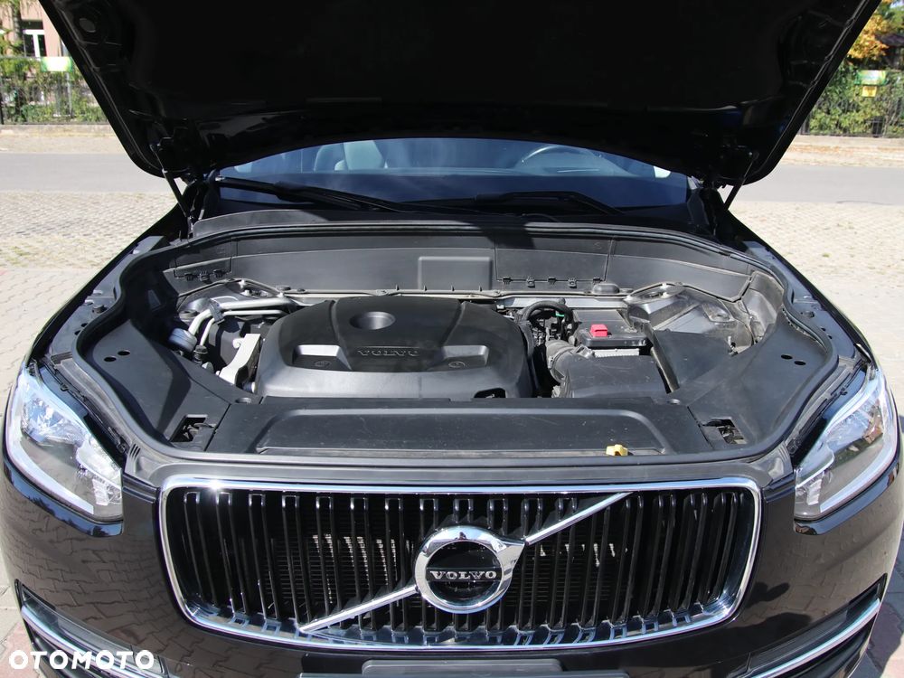 Volvo XC 90 T5 AWD Momentum - 13
