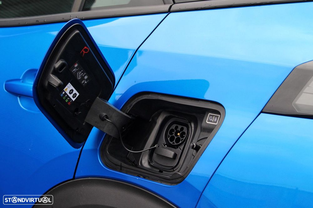 Peugeot e-2008 50 kWh Active Pack - 14