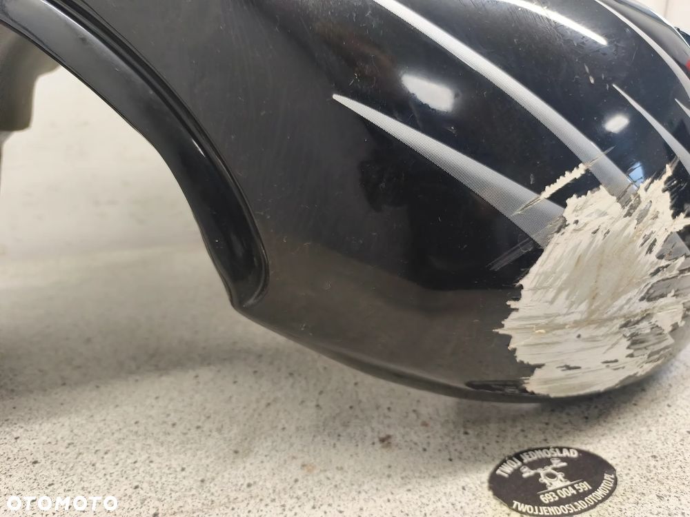 Bak, zbiornik paliwa Triumph Tiger 955i - 13