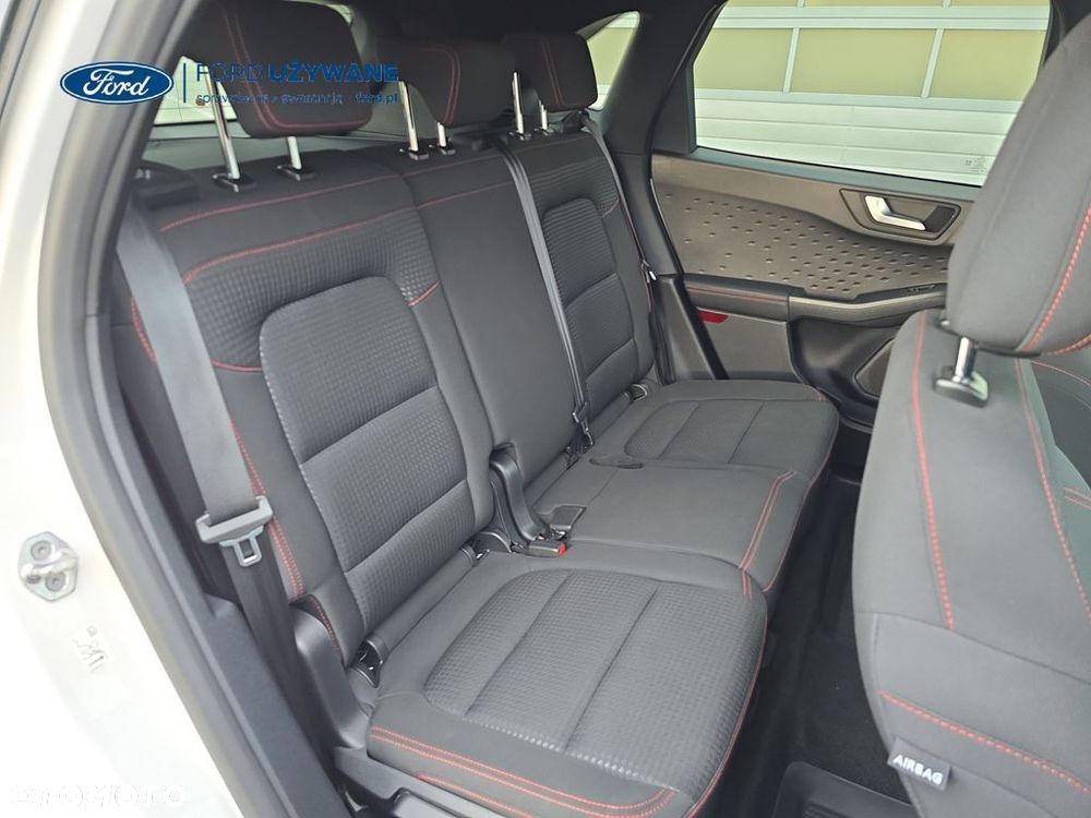 Ford Kuga - 8