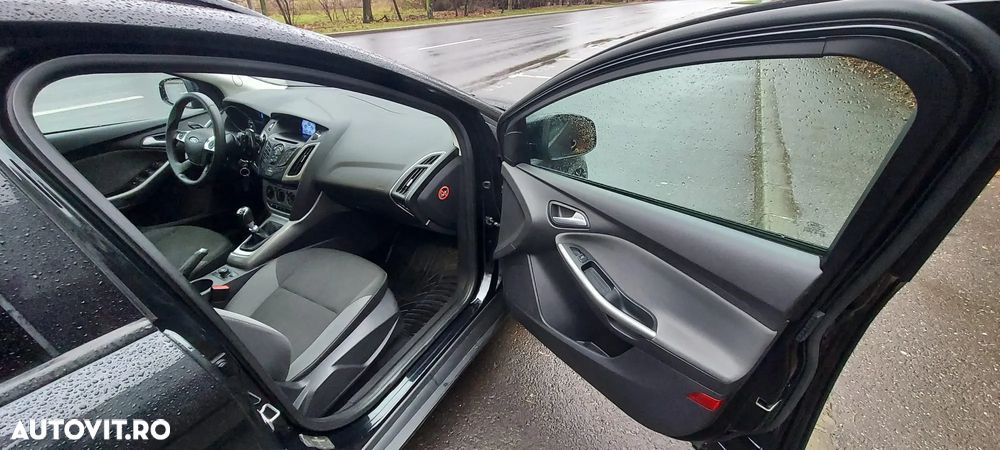 Ford Focus 1.6 TDCi DPF Start-Stopp-System Trend - 10