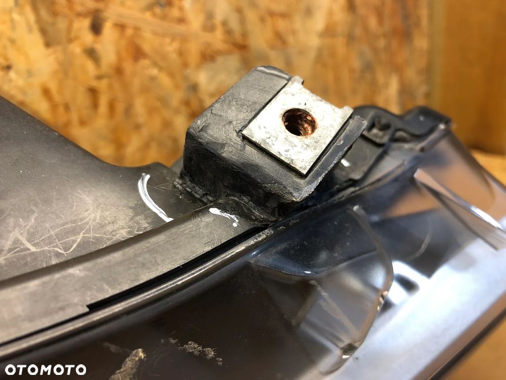 BMW 3 F30 F31 LEWA LAMPA PRZÓD EUROPA - 10