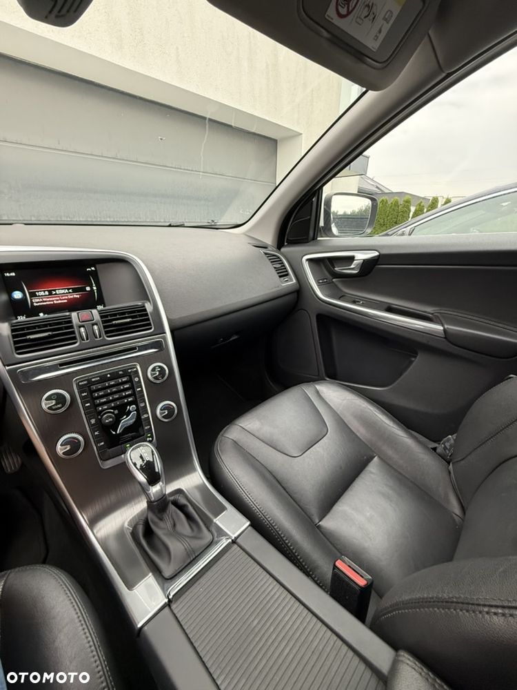 Volvo XC 60 - 16