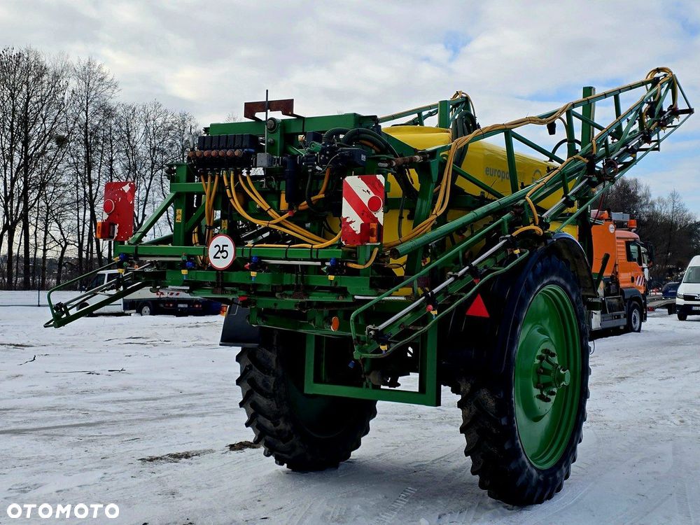 Inny Europa 3024 - 4