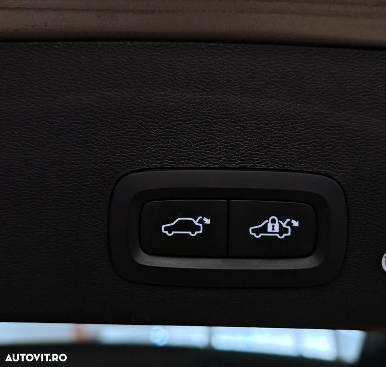 Volvo XC 40 T4 Recharge DKG Inscription Expression - 24