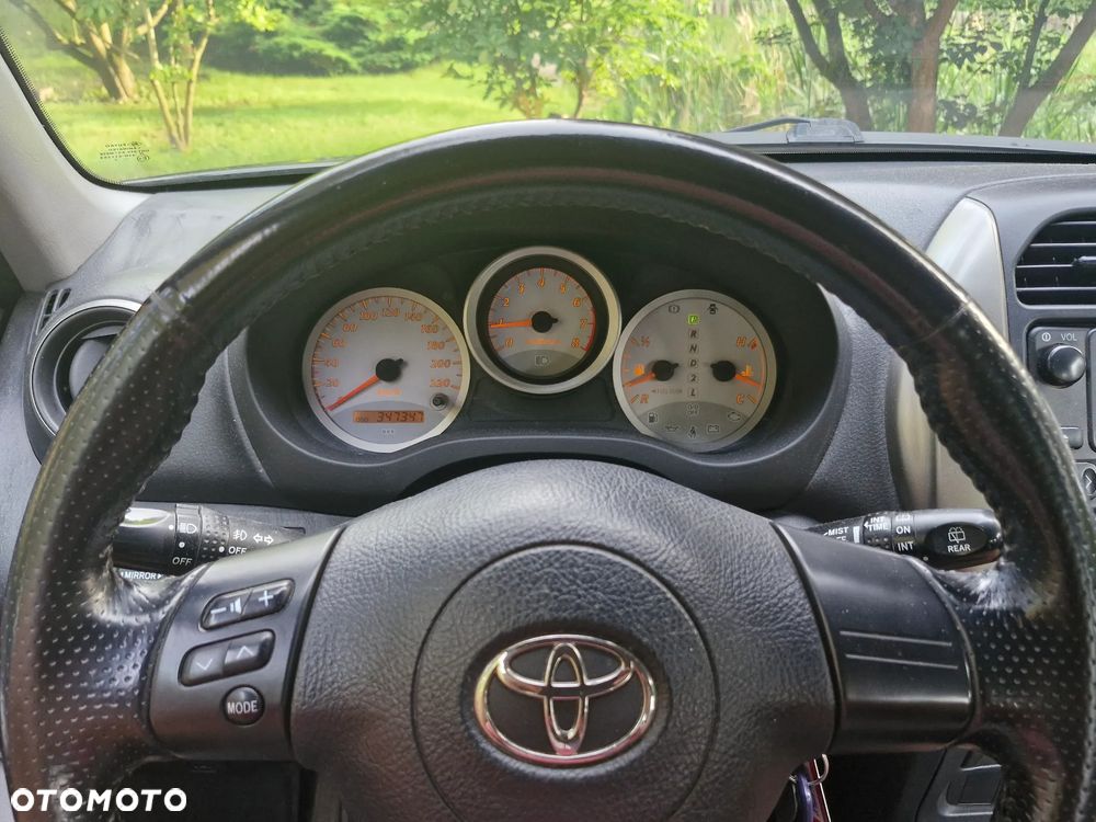 Toyota RAV4 2.0 VVT-i Prestige - 17