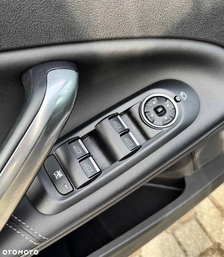 Ford Mondeo 2.2 TDCi Business Edition - 30