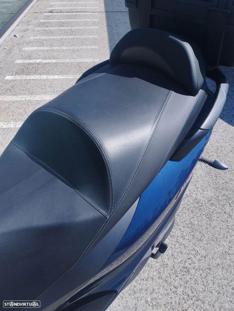 Piaggio MP3 400 hpe Sport - Carta B - 13