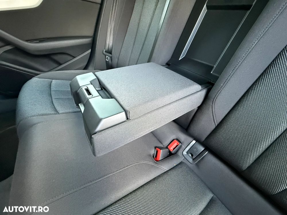 Audi A4 2.0 TDI DPF multitronic Attraction - 14