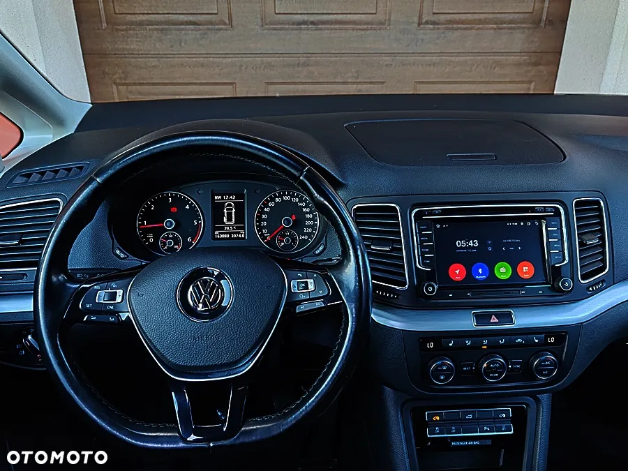 Volkswagen Sharan 2.0 TDI (BlueMotion Technology) Trendline - 22