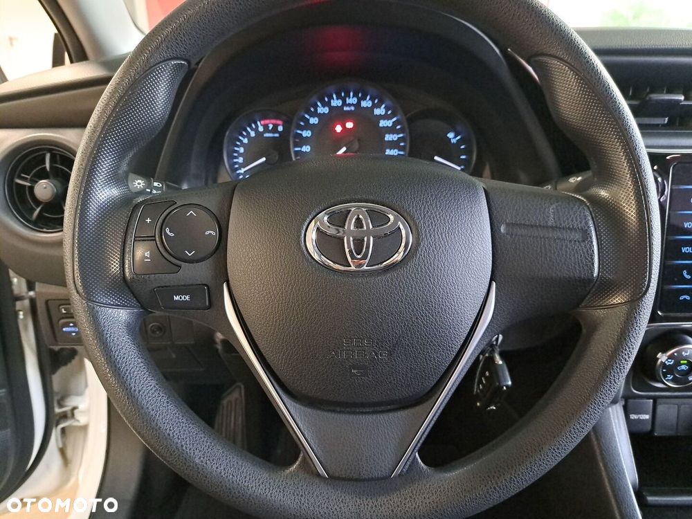 Toyota Corolla 1.33 Active - 26