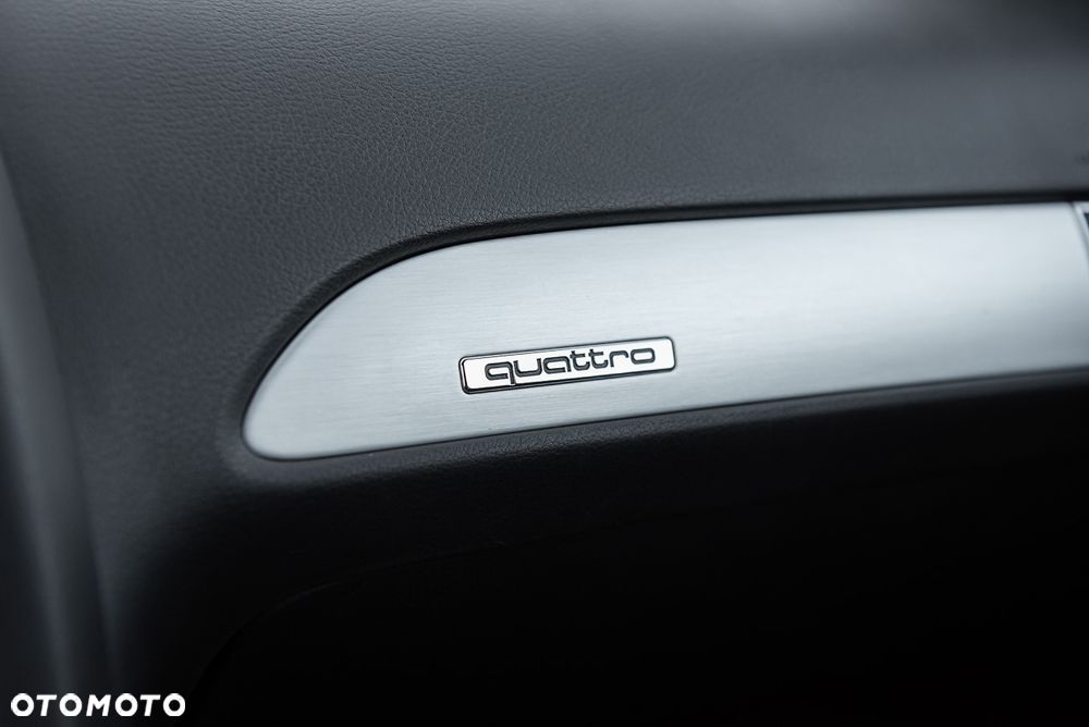 Audi A6 Avant 3.0 TDI Quattro Tiptronic - 25
