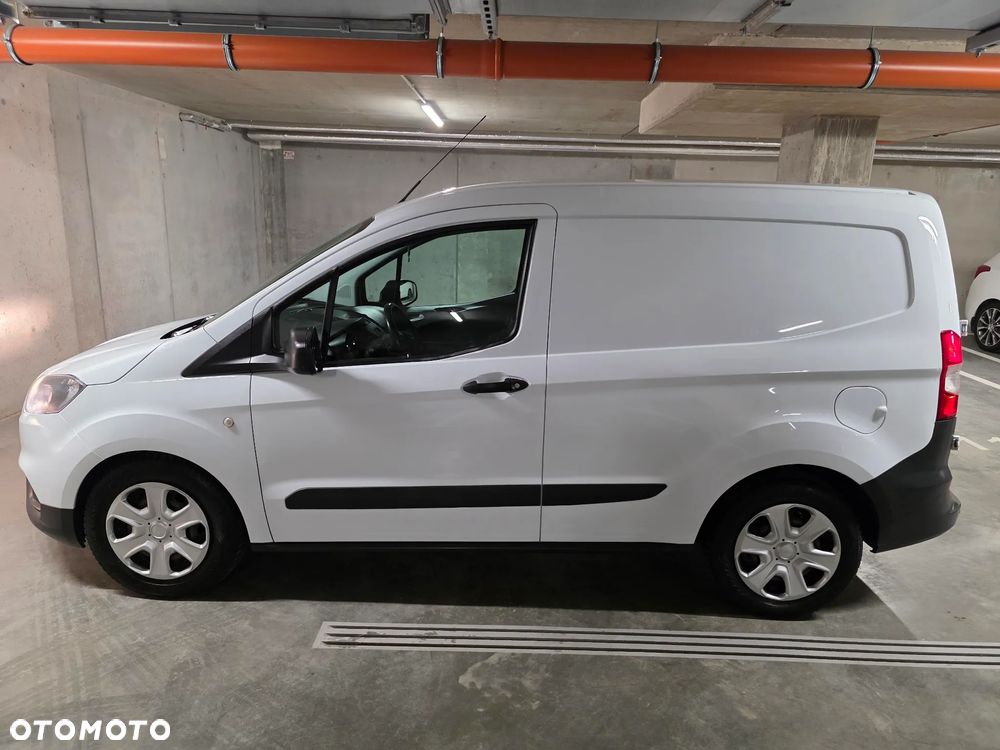 Ford Transit Courier Ambiente - 1
