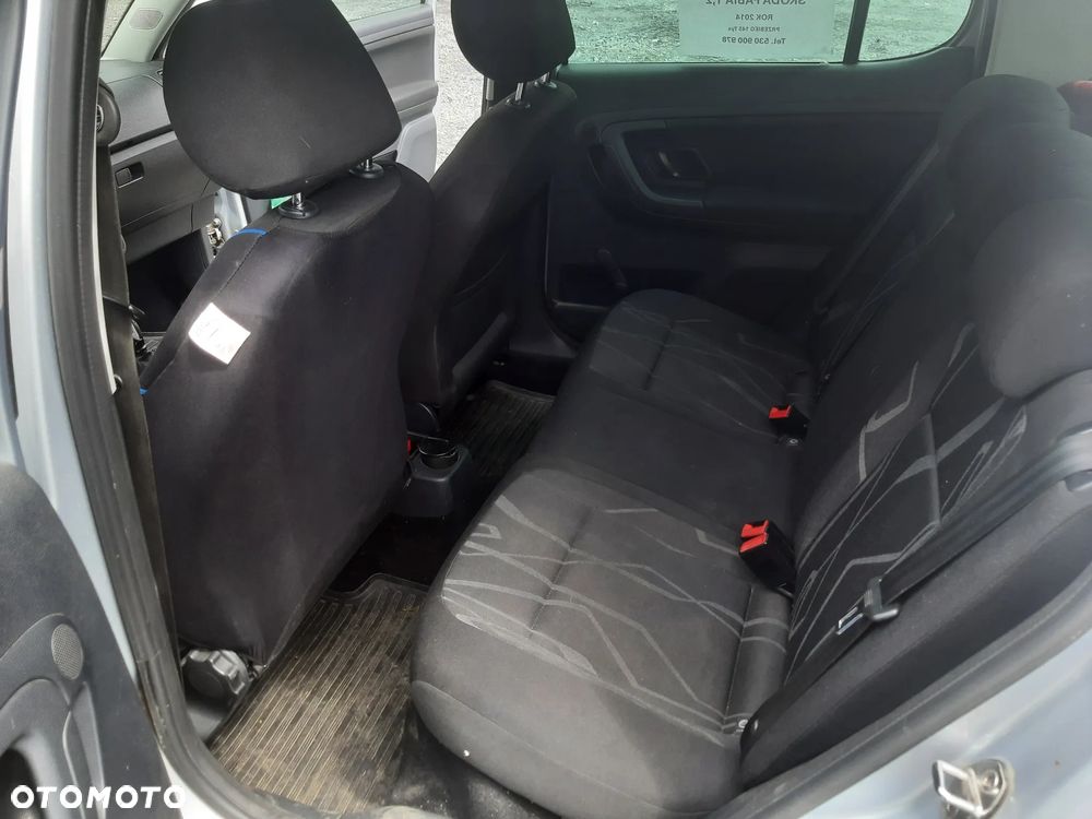 Skoda Fabia 1.2 HTP Ambiente - 9