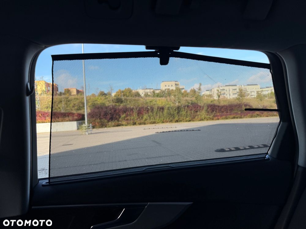 Audi A4 Avant 2.0 TDI S tronic - 14