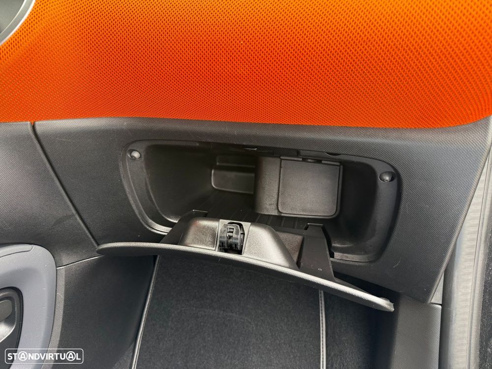 Smart ForTwo Coupé 1.0 Passion 71 - 21