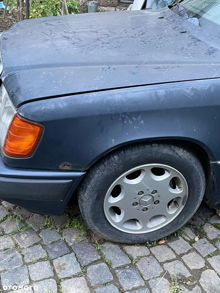 Mercedes-Benz Klasa E - 4