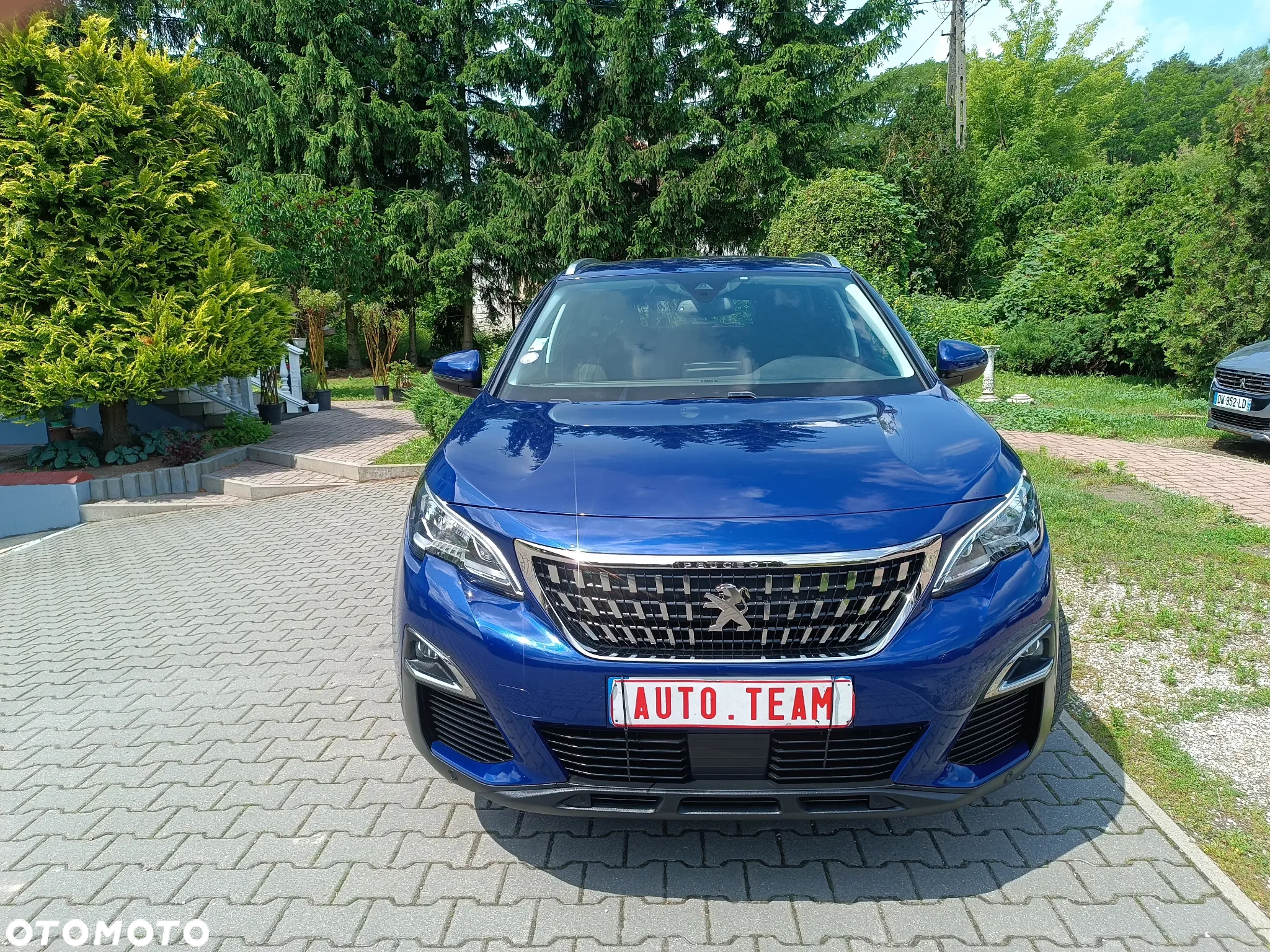Peugeot 3008 1.2 PureTech Allure Pack S&S EAT8 - 29