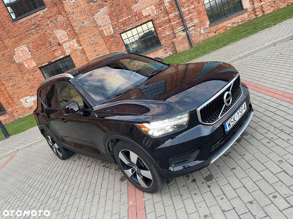 Volvo XC 40 T5 AWD Momentum - 3