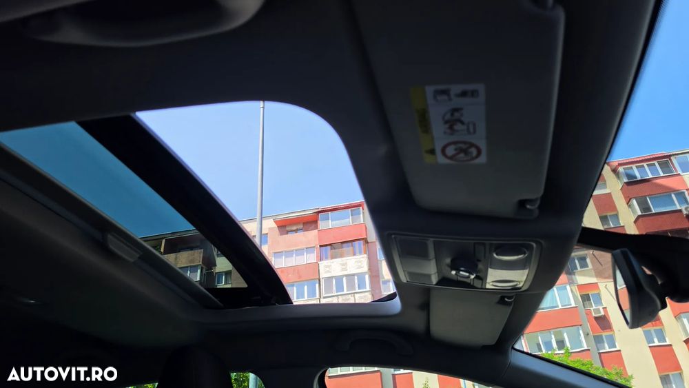 Seat Leon 2.0 TDI DPF Style - 11