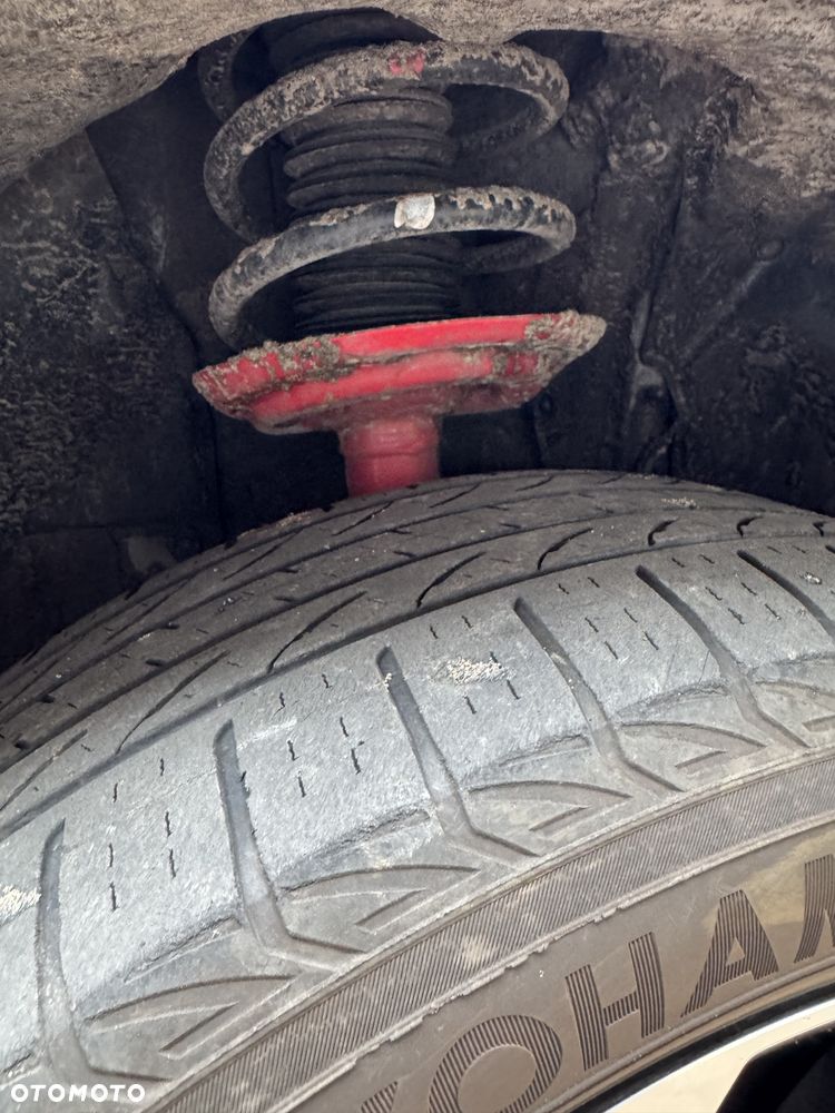 Toyota RAV4 - 18