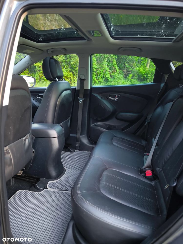 Hyundai ix35 2.0 CRDi Premium 2WD - 8