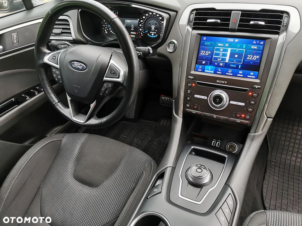 Ford Mondeo 2.0 EcoBlue Titanium - 21