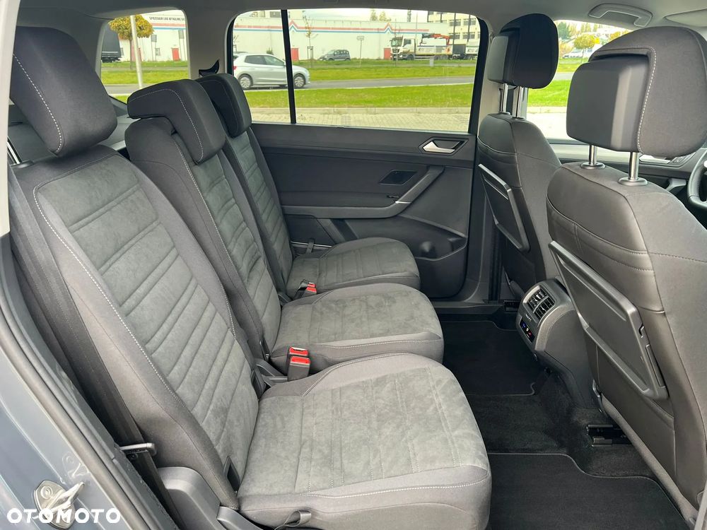 Volkswagen Touran 1.5 TSI EVO Comfortline DSG - 19