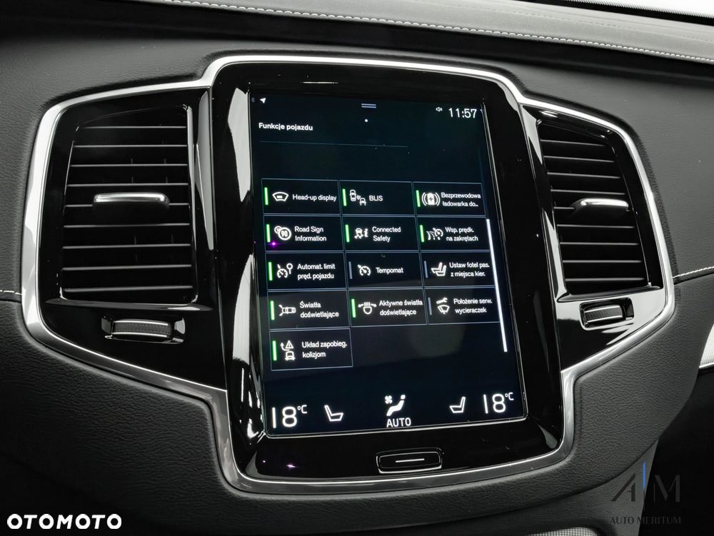 Volvo XC 90 B5 D AWD Ultimate Dark - 28