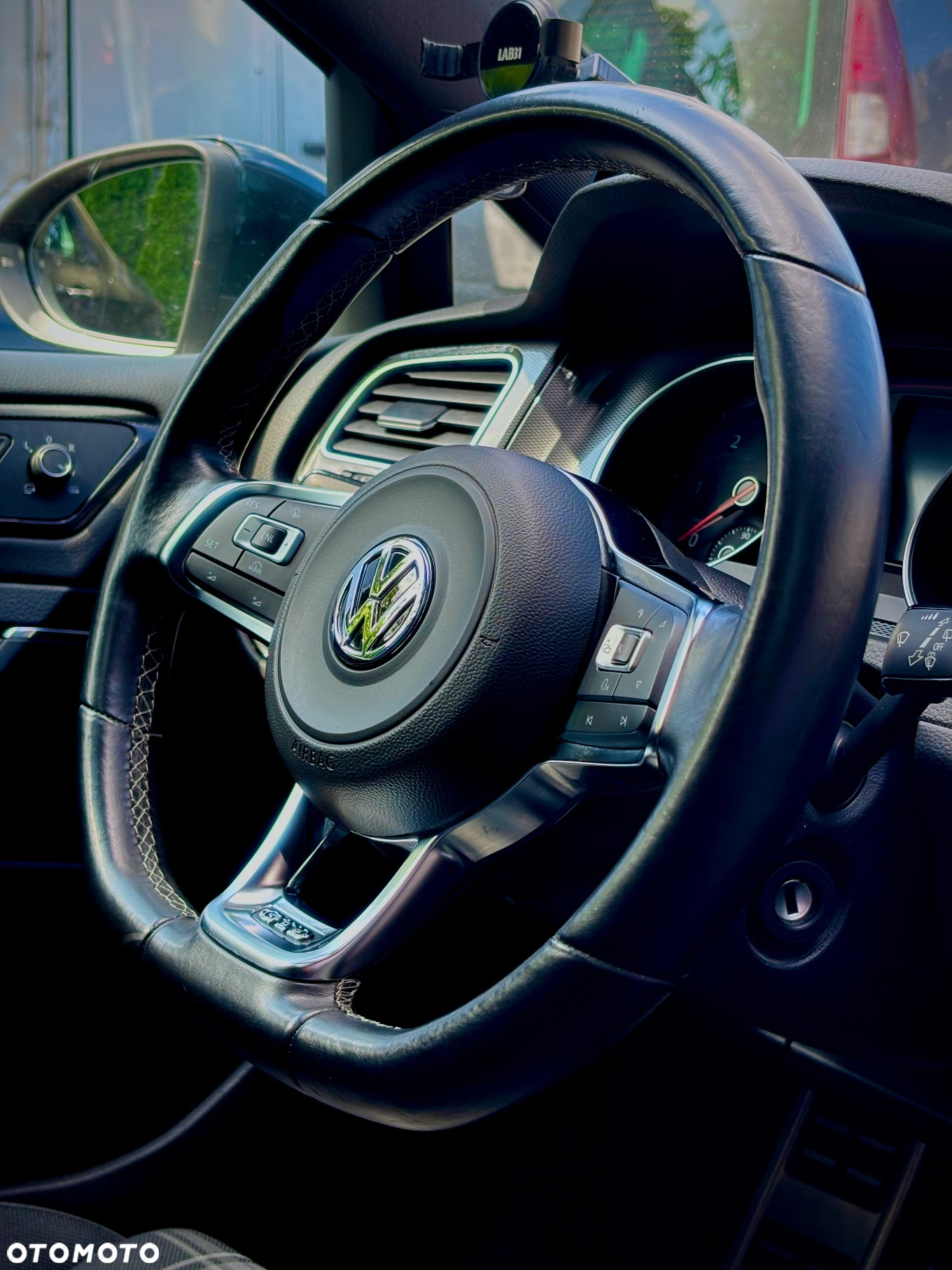 Volkswagen Golf VII 2.0 TDI BMT GTD - 14