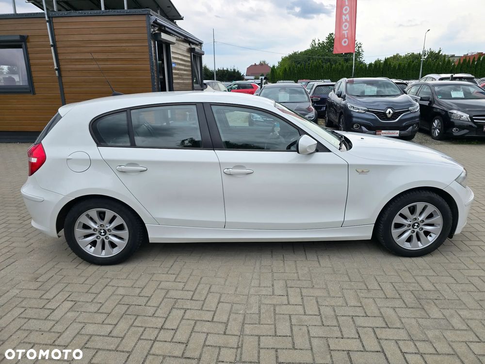 BMW Seria 1 2010 photo 3