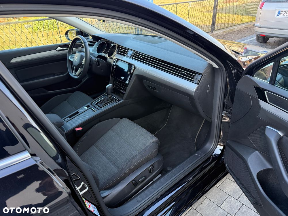 Volkswagen Passat 2.0 TDI Business DSG - 5