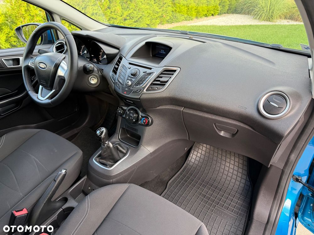 Ford Fiesta 1.25 Ambiente EU5 - 15