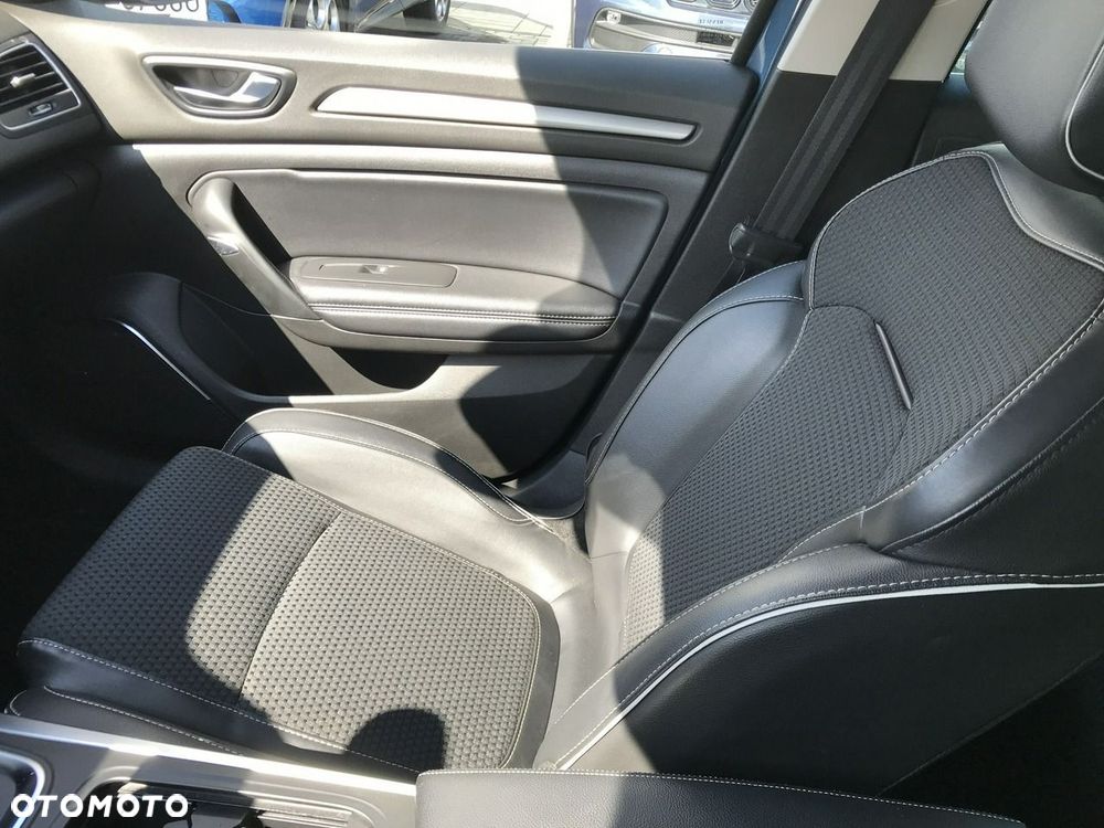 Renault Megane - 24