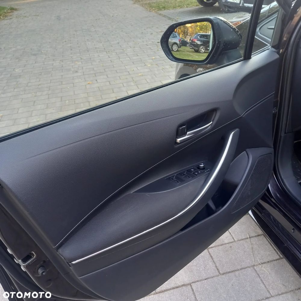 Toyota Corolla 1.8 Hybrid Comfort - 15