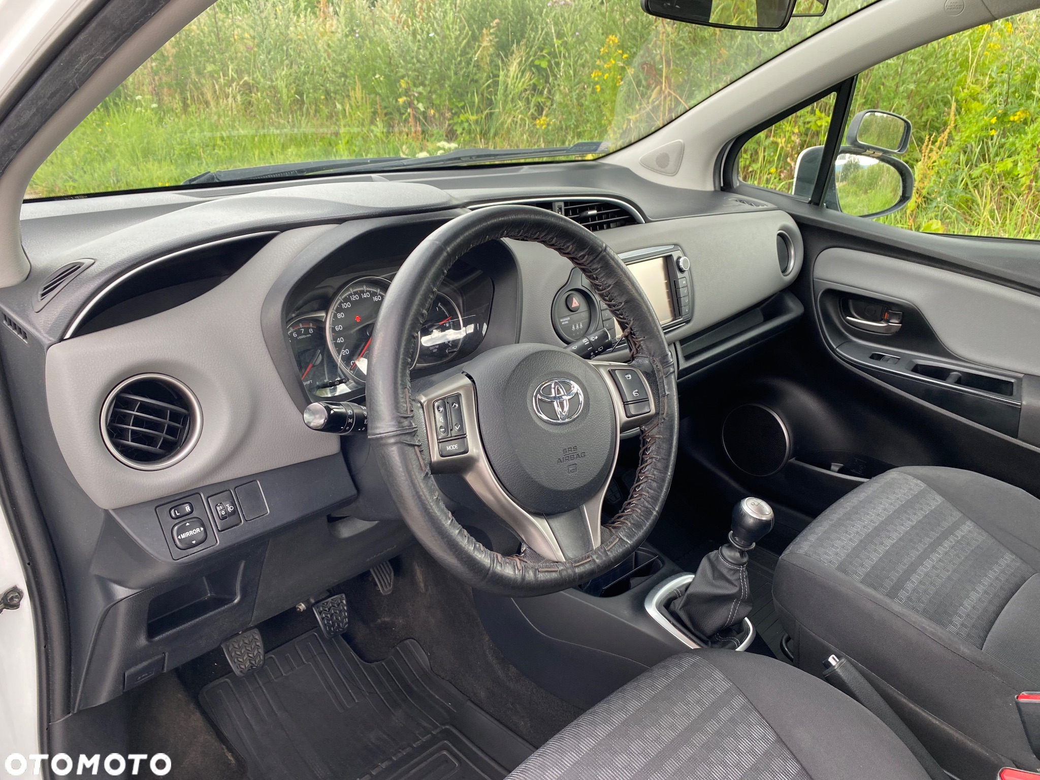 Toyota Yaris 1.33 Active - 8