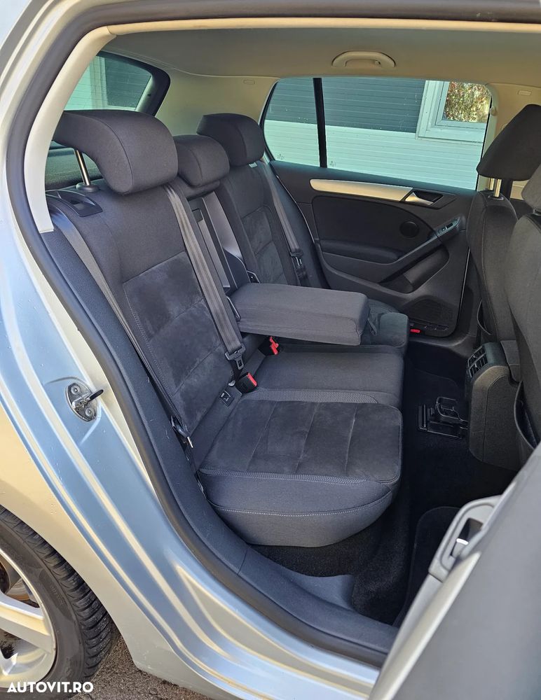 Volkswagen Golf 1.4 TSI Highline DSG - 10