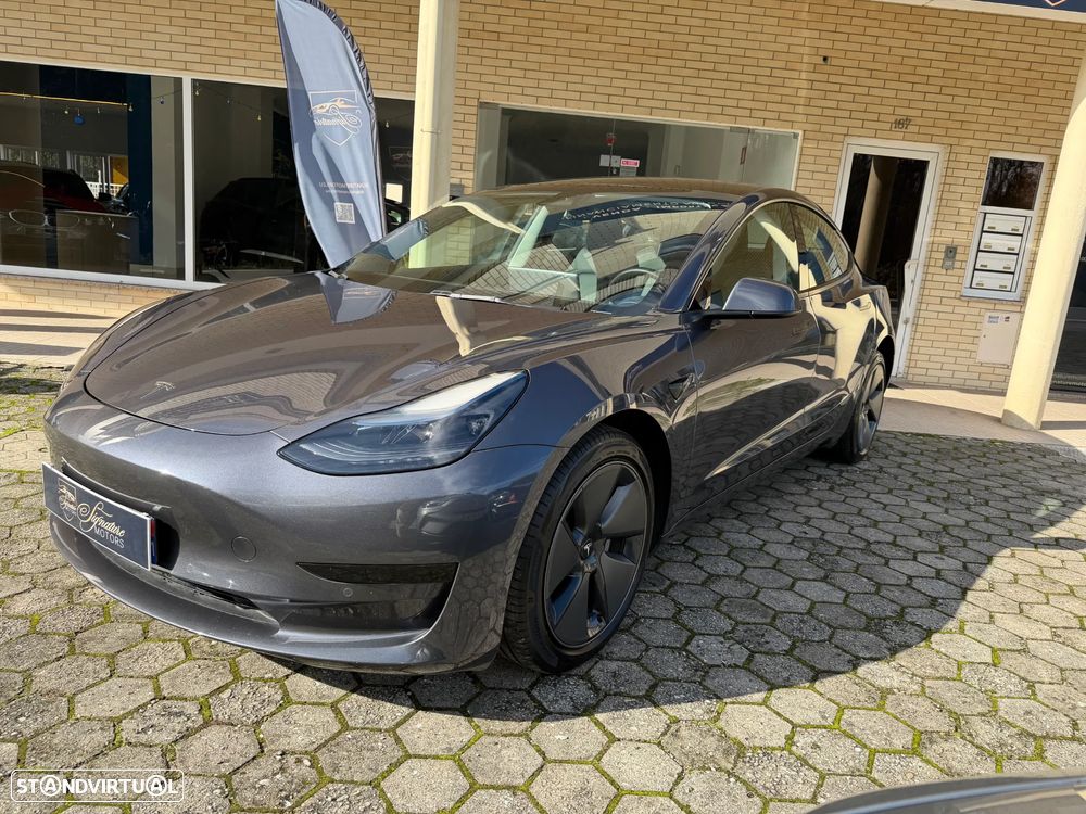 Tesla Model 3 Standard Range Plus RWD - 2