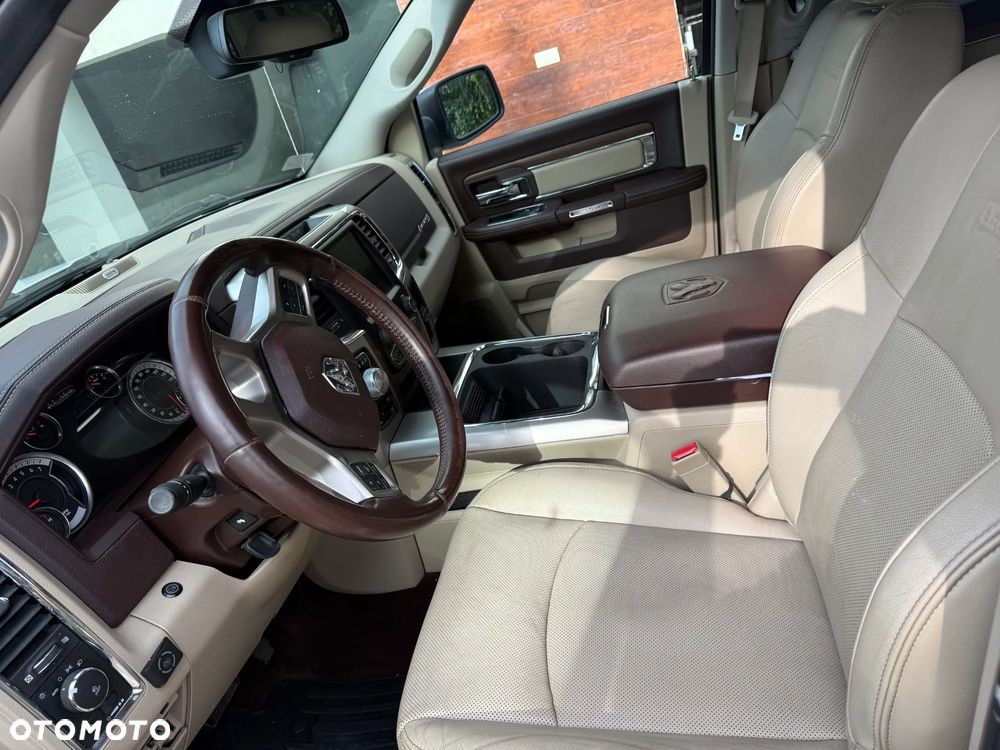 Dodge RAM 5.7 4x4 - 5