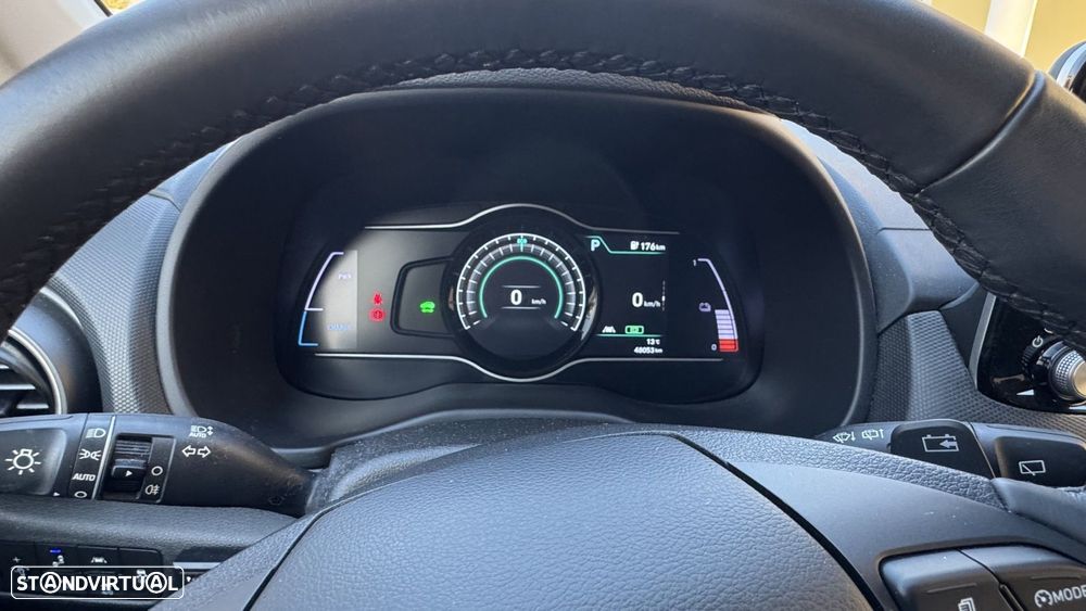 Hyundai Kauai 64 kWh Premium+LED - 10