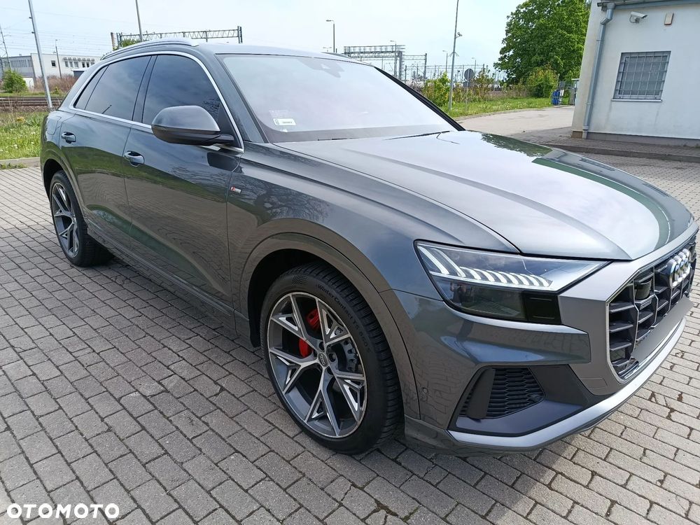 Audi Q8 - 7