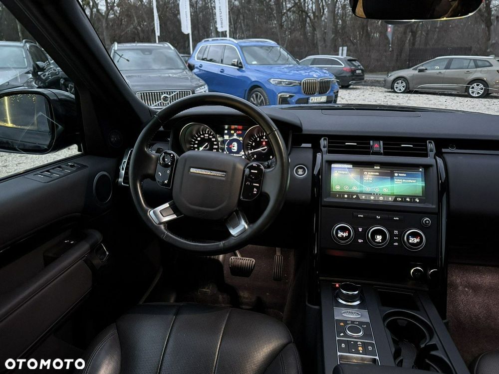 Land Rover Discovery - 4