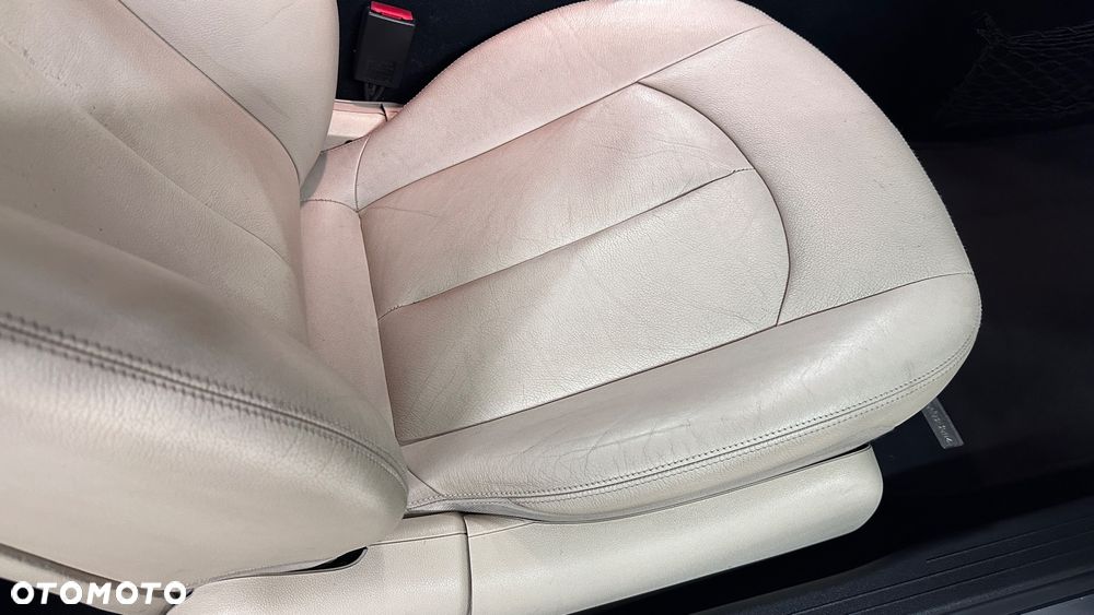 Mercedes-Benz CLK 350 7G-TRONIC Avantgarde - 33