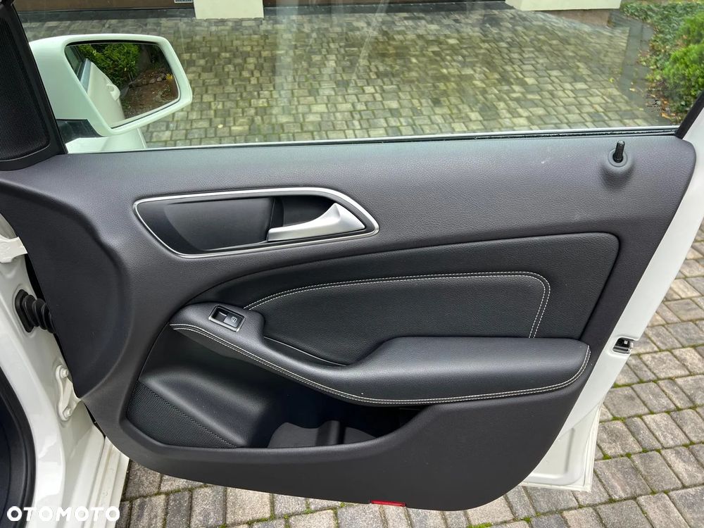 Mercedes-Benz Klasa B 180 CDI BlueEFFICIENCY Edition Style - 20