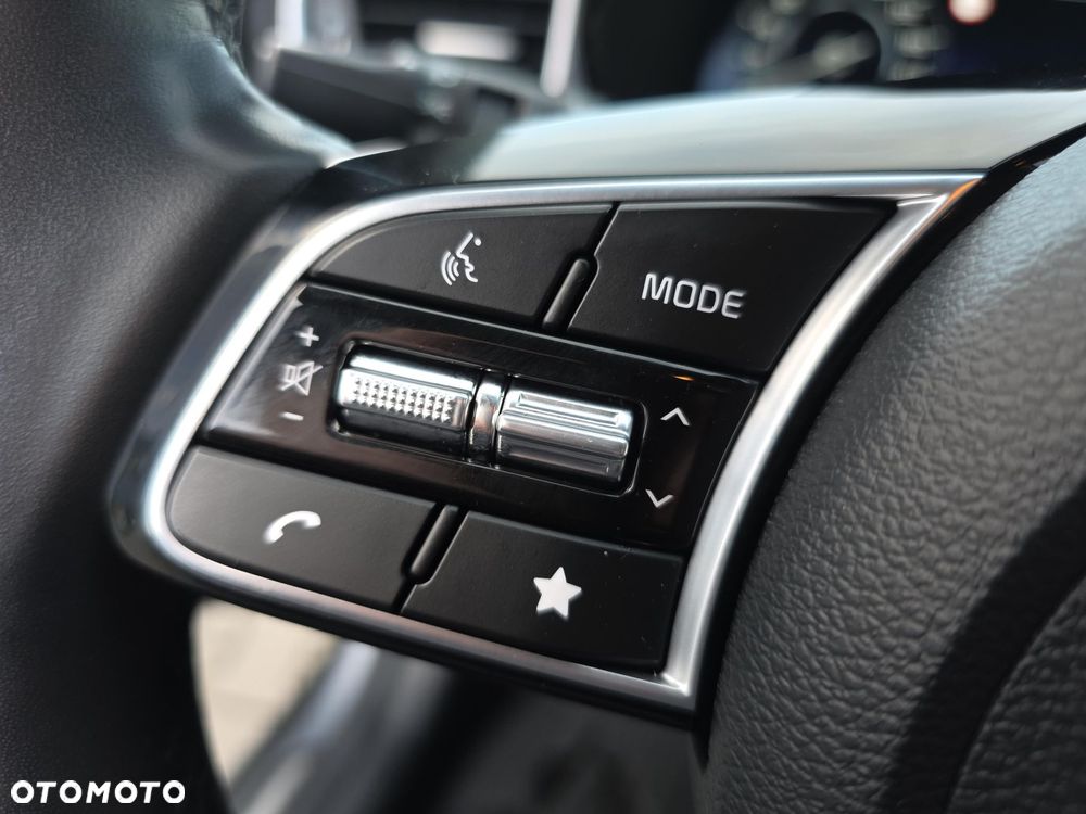 Kia XCeed 1.5 T-GDI Business Line DCT - 24